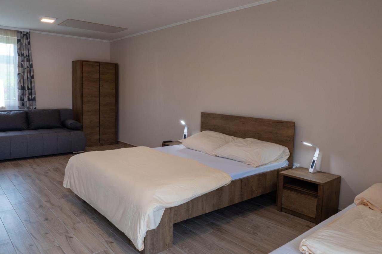 Alsoszuha Lovas Vendeghaz Bed and Breakfast Buitenkant foto